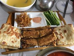 -闻道食府烙饼卷带鱼(原车耳营店原大觉寺店)