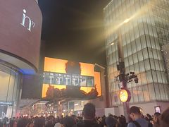 -杭州湖滨银泰in77