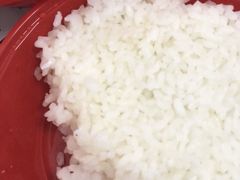 -愉肴麻辣香锅(中山路店)