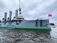 -阿芙乐尔号巡洋舰