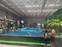 -兴芮温泉度假区