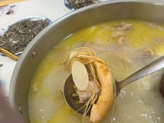 -朴小妹人参鸡汤火锅(长白山万达店)