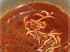 -亮亮面馆(经六路店)