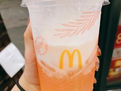 -麦当劳(宝山大厦店)