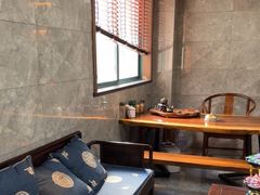 -臻享养生·SPA·影院式足道(汇臻店)