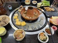 -香香腊排骨.野生菌火塘总店(束河店)