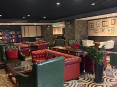 -上海锦江汤臣洲际大酒店柒酒廊