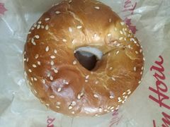 碱水培根土豆贝果-Tims天好咖啡(河西万象城店)