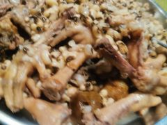 眉豆花生煲鸡脚-农汤老店(顺联公园里店)