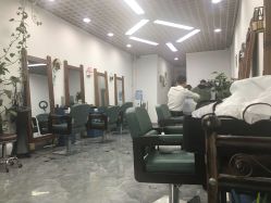 -V8潮牌·接发烫染连锁