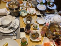 -雍和会海鲜姿造自助(湖东路店)