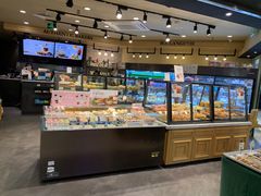 面包甜点陈列柜-多乐之日(和平伊势丹店)