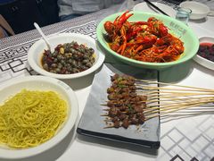 -靓虾二哥长沙地标小龙虾(五一广场店)