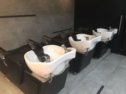 -SIX Hair Consultant