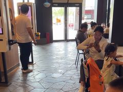 -麦当劳(国家体育场南路店)