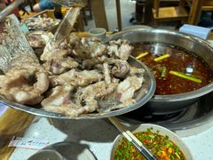 -肖肖酸萝卜鱼火锅(总店)