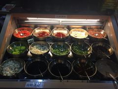 自助调料区-火炉火自助餐(枫蓝国际店)