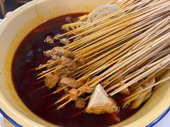-拈签一笑黄牛肉辣卤串串