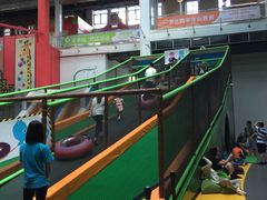 -蒙特利亲子乐园