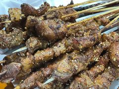 -巴汗羊肉串烧烤店