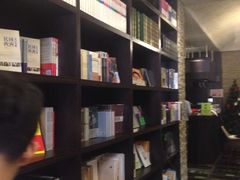 IMG_6355-钟书阁(松江泰晤士小镇店)