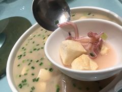 -老船夫婚宴婚庆会馆(延吉路店)