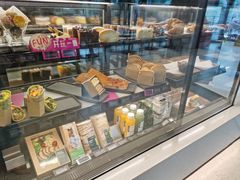 面包甜点陈列柜-星巴克臻选(深圳龙岗万科店)