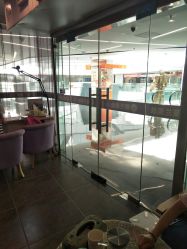 -薇兰专业脱毛连锁机构