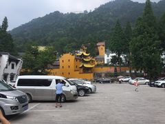 -九华山聚龙大酒店