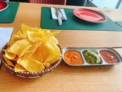 炸玉米片配番茄莎莎-HFFOUSA TACO弗萨塔可墨西哥餐厅(颐堤港店)