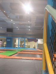 -探奇乐园蹦床公园(日月广场店)