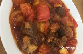 Tomato Stir-fried Beef Shank