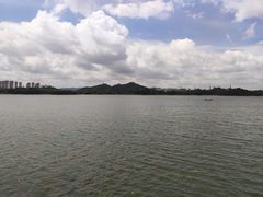 -松山湖南湖湾露营营地