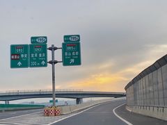 -丽华叶儿粑总汇