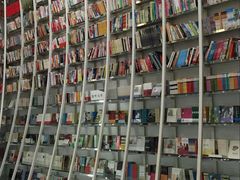 -钟书阁(松江泰晤士小镇店)