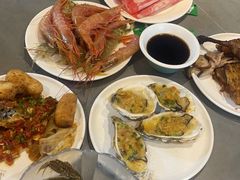 -遇上西雅图多融合海鲜自助餐厅(中房金谊广场店)