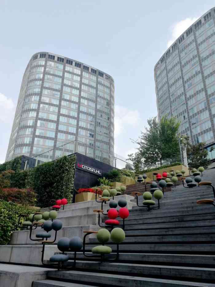 上海平安大厦-"#七月与安生 又是一部令人催泪的剧# .