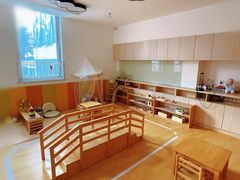 -婴智贝佳蒙特梭利早教托育中心(杨浦店)