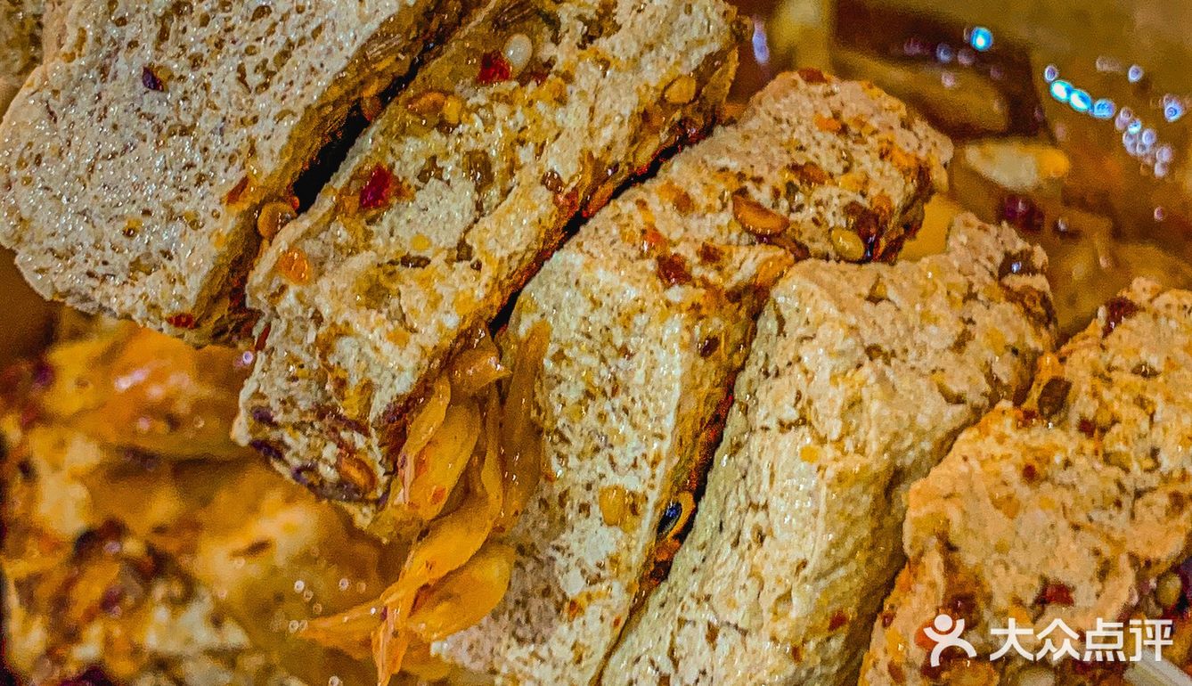 所有都是现场制作 第一次吃到这么薄的烧饼