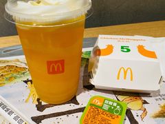-麦当劳(中山公园龙之梦店)