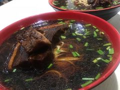 -小龙大肉面馆