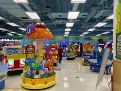 -莫莉幻想儿童乐园(郑州丹尼斯三天地店)