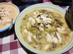 -小锅饭豆腐馆(嘉陵江街店)