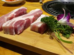 -唯成•韩国炭火烤肉 유성고기