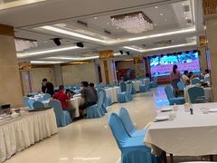 -沪华海鲜大酒楼(南汇店)