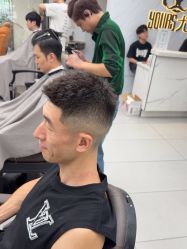 -尤司男士国潮理发馆