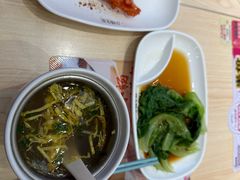 -小杨生煎(浦江欢乐颂店)