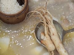 -朴小妹人参鸡汤火锅(长白山万达店)