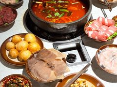 -贵府酸汤牛肉火锅·贵州老字号(飞山街店)