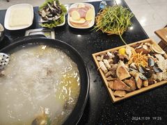 -草墩罗非鱼庄•野生菌•腊排骨(七星街上段店)